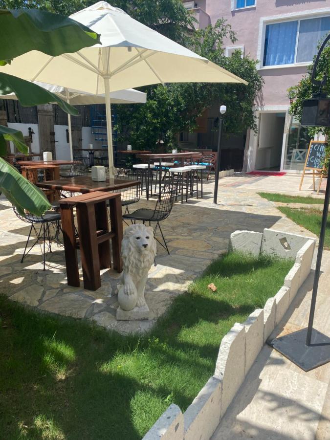 Mavi Butik Apart Çeşme Kültér fotó