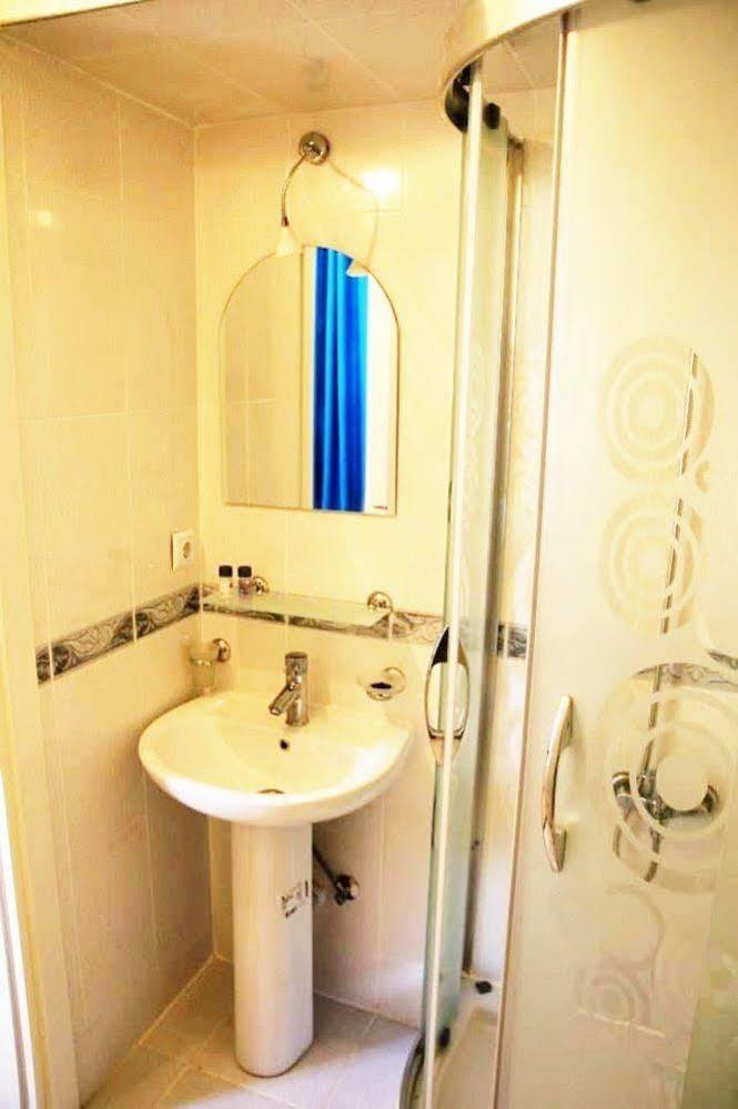 Mavi Butik Apart Çeşme Kültér fotó